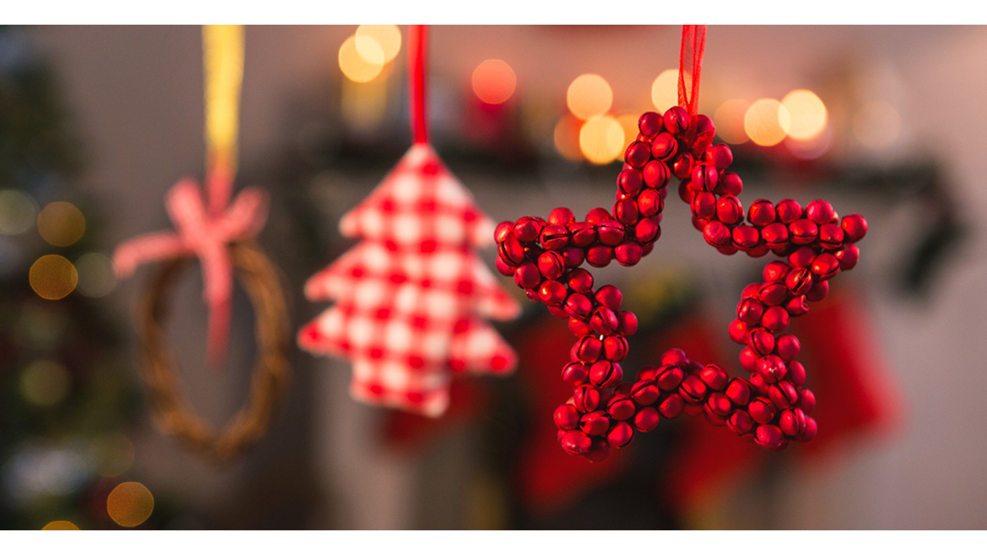 https://www.demoopencart.in/themes/christmastheme/oc3/image/cache/catalog/christams/blog/decoration-1920x1080.jpg https://www.demoopencart.in/themes/christmastheme/oc3/image/cache/catalog/christams/blog/decoration-1920x1080.jpg