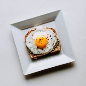 egg with bread